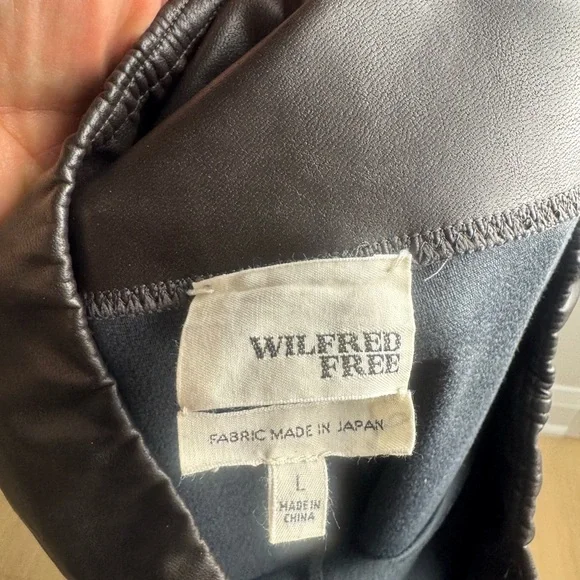 Aritzia Wilfred Free Daria Brown Vegan Leggings L - Picture 7 of 7